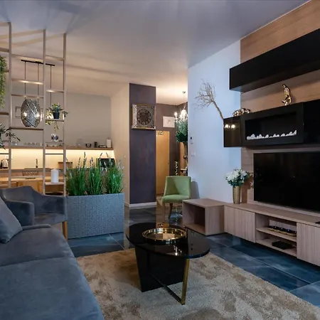 Tatrystay Private Hrebienok Apartment